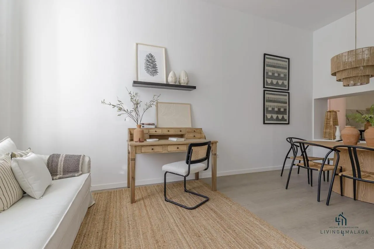 Living4Malaga Sea At The City Villa